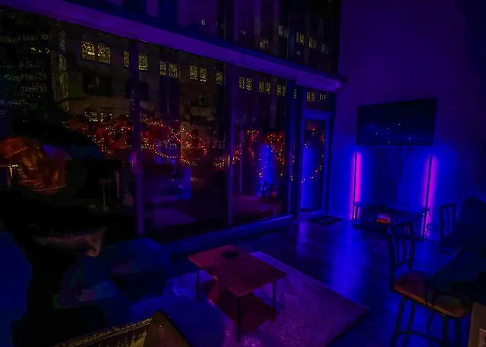 Nvcll Hotel 5*