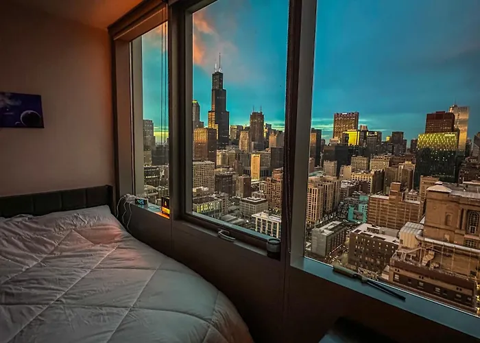 Hotel Nvcll Chicago