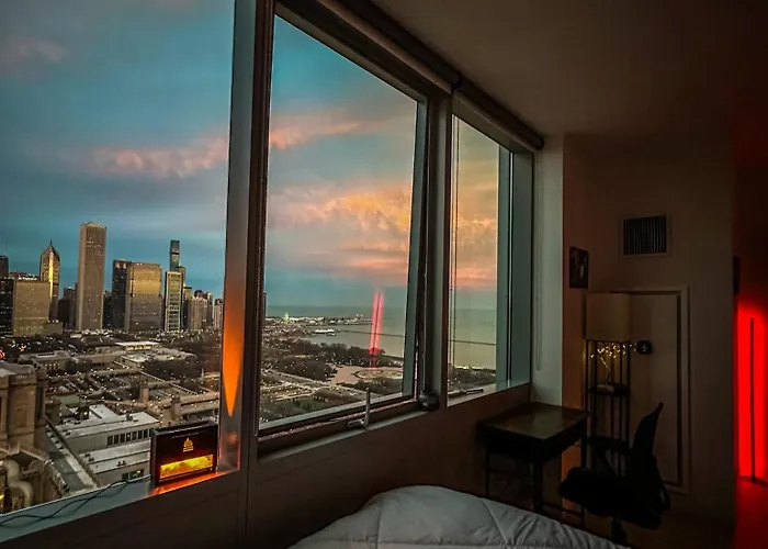 Nvcll Hotel