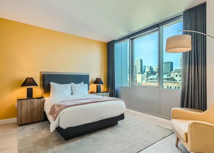 Nvcll 5* Chicago